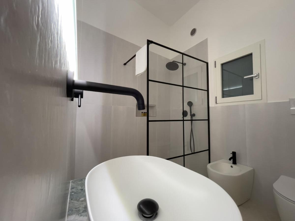 Ritucci Suite Лечче Экстерьер фото